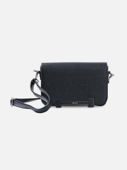 Textured Black Structured Shoulder Bag – Sleek & Minimalist Edition